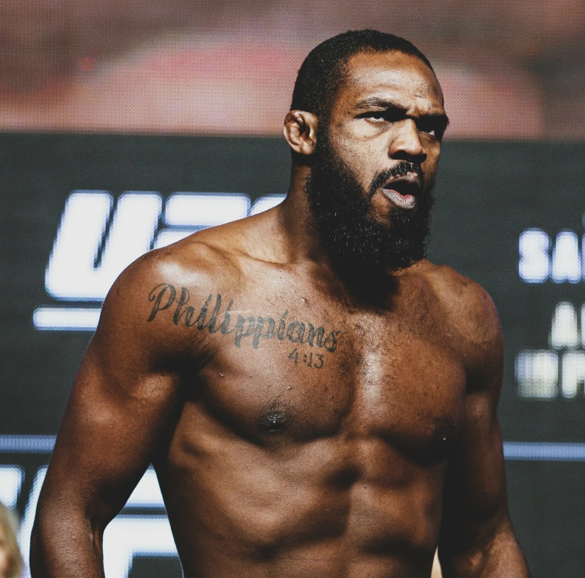 Ağ Evdəki UFC Dana Uayt Mcgregor-a güvənir və Jones-a şübhə edir